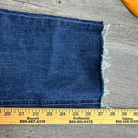 Democracy "Ab"solution Straight Jeans Raw Hem Size 12 - Picture 11 of 13